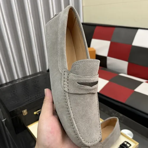 Replica TOD'S Oxfords Shoes For Men #1392053 $88.00 USD for Wholesale