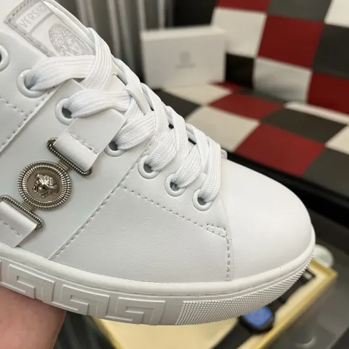 Replica Versace Casual Shoes For Men #1392476 $76.00 USD for Wholesale