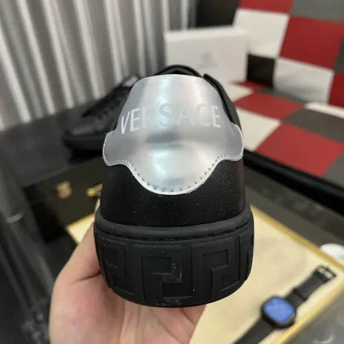 Replica Versace Casual Shoes For Men #1392486 $76.00 USD for Wholesale