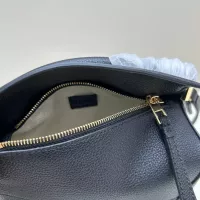 $122.00 USD LOEWE AAA Quality Messenger Bags For Women #1385656