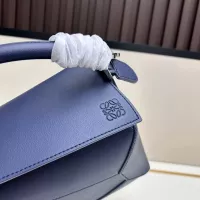 $145.00 USD LOEWE AAA Quality Messenger Bags For Women #1385672