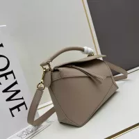 $145.00 USD LOEWE AAA Quality Messenger Bags For Women #1385706