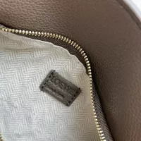 $122.00 USD LOEWE AAA Quality Messenger Bags For Women #1385712