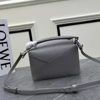 $122.00 USD LOEWE AAA Quality Messenger Bags For Women #1385737