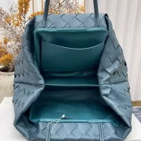 $108.00 USD Bottega Veneta BV AAA Quality Shoulder Bags For Women #1387940