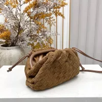 $100.00 USD Bottega Veneta BV AAA Quality Messenger Bags For Women #1388013