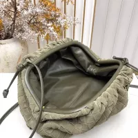 $112.00 USD Bottega Veneta BV AAA Quality Messenger Bags For Women #1388026