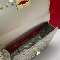 $105.00 USD Valentino AAA Quality Messenger Bags For Women #1388063