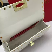$98.00 USD Valentino AAA Quality Messenger Bags For Women #1388066