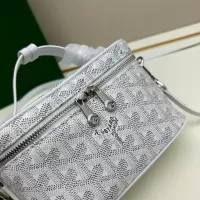 $72.00 USD Goyard AAA Quality Cosmetic Pouches For Women #1388316