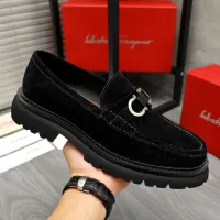 $112.00 USD Salvatore Ferragamo Leather Shoes For Men #1392100