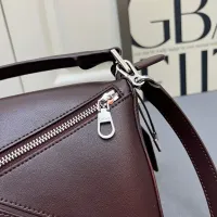 $108.00 USD LOEWE AAA Quality Messenger Bags For Women #1392169