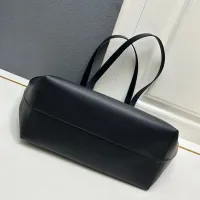 $96.00 USD Celine AAA Quality Shoulder Bags For Women #1392227