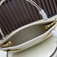 $112.00 USD Givenchy AAA Quality Handbags For Women #1392272