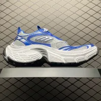 $160.00 USD Balenciaga Casual Shoes For Men #1392386