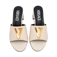 $85.00 USD Versace Slippers For Women #1392837