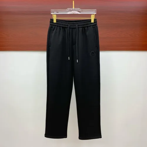 Moncler Pants For Men #1393675