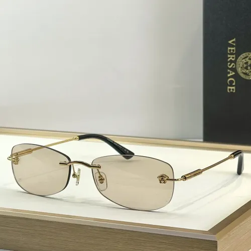 Versace AAA Quality Sunglasses #1393769