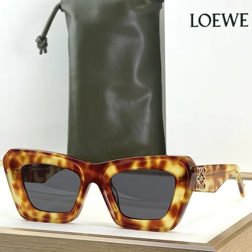 LOEWE AAA Quality Sunglasses #1394655