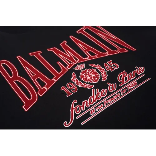 Replica Balmain T-Shirts Short Sleeved For Unisex #1395884 $32.00 USD for Wholesale
