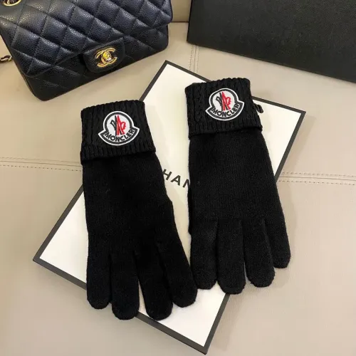 Moncler Gloves #1396682