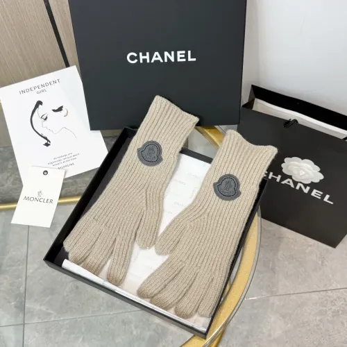 Replica Moncler Gloves #1396882 $36.00 USD for Wholesale