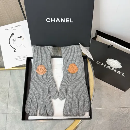 Moncler Gloves #1396883