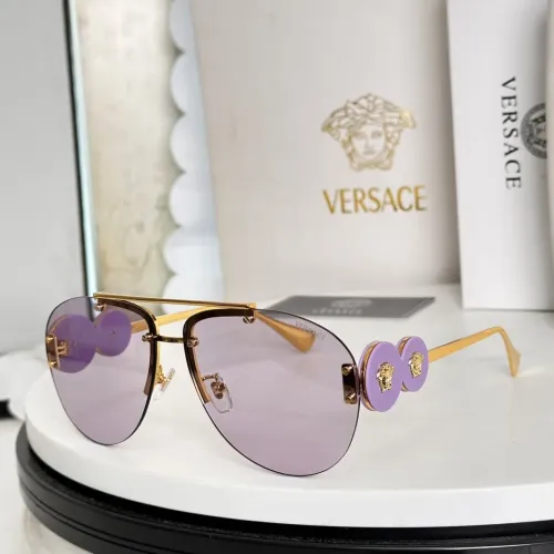 Versace AAA Quality Sunglasses #1397079