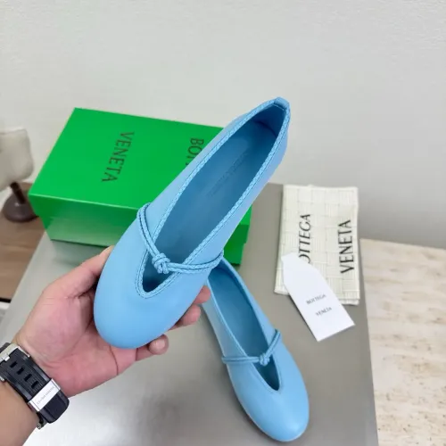 Replica Bottega Veneta BV Flat Shoes For Women #1400595 $125.00 USD for Wholesale