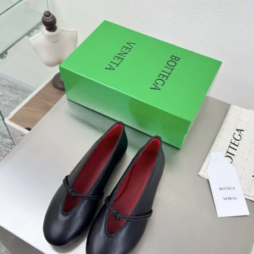Replica Bottega Veneta BV Flat Shoes For Women #1400599 $125.00 USD for Wholesale