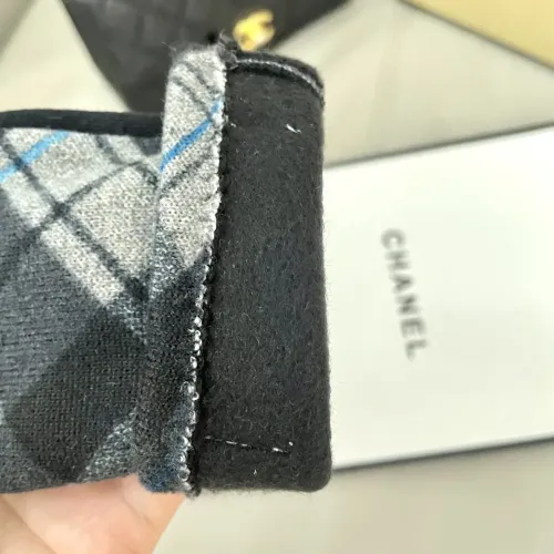 Replica Burberry Gloves #1401367 $34.00 USD for Wholesale