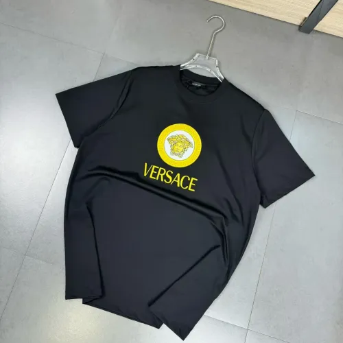 Versace T-Shirts Short Sleeved For Unisex #1402147