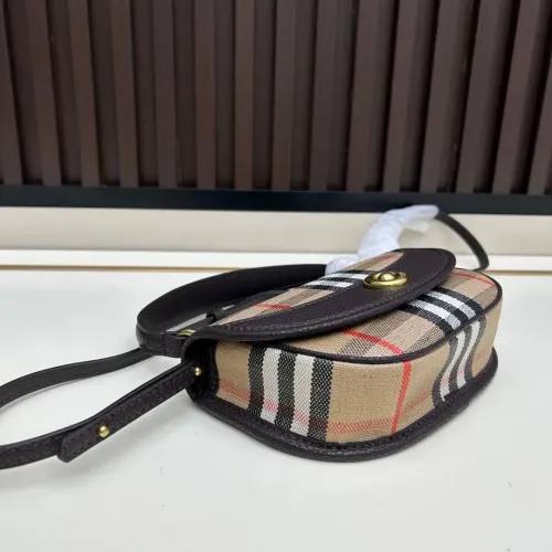 Replica Burberry AAA Quality Messenger Bags For Women #1403907 $98.00 USD for Wholesale