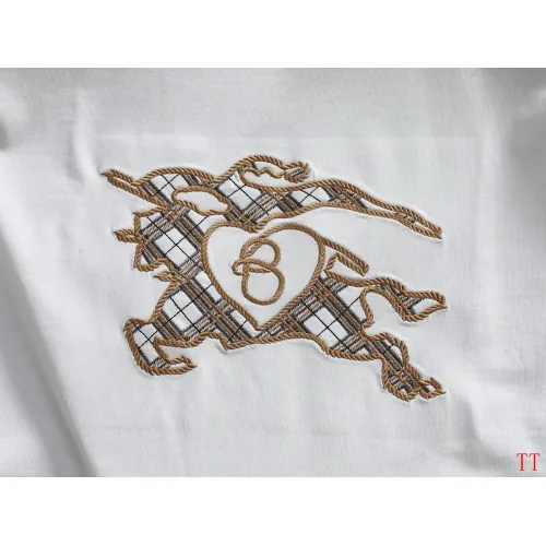 Replica Burberry T-Shirts Short Sleeved For Unisex #1404241 $40.00 USD for Wholesale