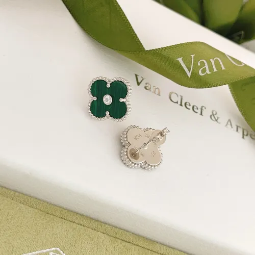 Replica Van Cleef & Arpels Earrings For Women #1406188 $25.00 USD for Wholesale