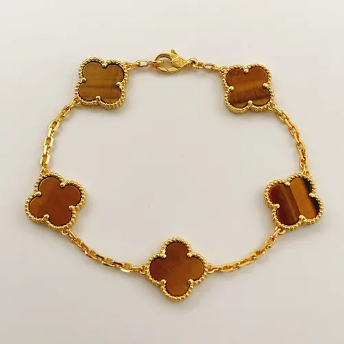 Van Cleef & Arpels Bracelets For Women #1406592