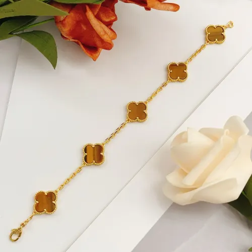 Replica Van Cleef & Arpels Bracelets For Women #1406592 $34.00 USD for Wholesale