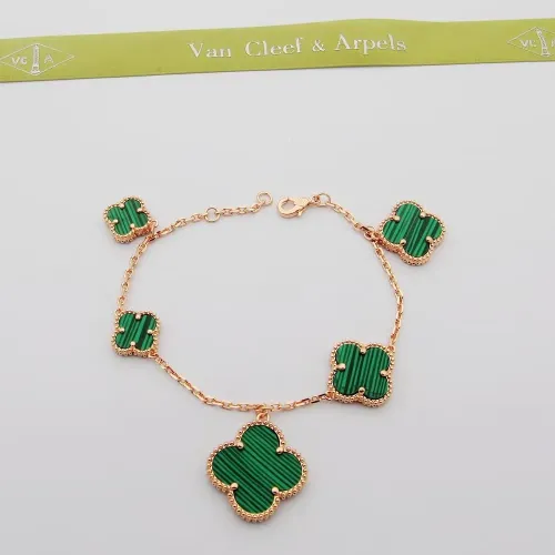 Van Cleef & Arpels Bracelets For Women #1406603