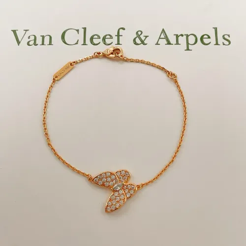 Van Cleef & Arpels Bracelets For Women #1406609
