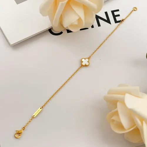 Replica Van Cleef & Arpels Bracelets For Women #1406620 $25.00 USD for Wholesale