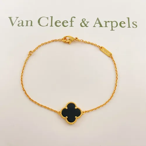 Van Cleef & Arpels Bracelets For Women #1406643