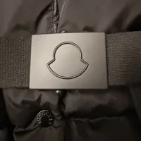 $172.00 USD Moncler Down Feather Coat Long Sleeved For Women #1393139