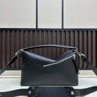 $240.00 USD LOEWE AAA Quality Messenger Bags For Women #1393630