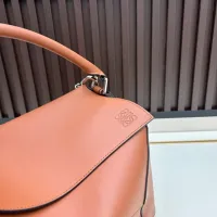 $240.00 USD LOEWE AAA Quality Messenger Bags For Women #1393633