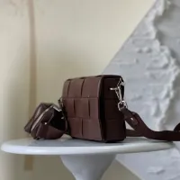 $102.00 USD Bottega Veneta BV AAA Quality Messenger Bags For Women #1393643