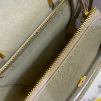 $115.00 USD Celine AAA Quality Handbags For Women #1393691