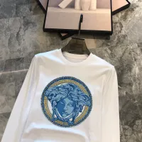 $48.00 USD Versace Hoodies Long Sleeved For Men #1394348