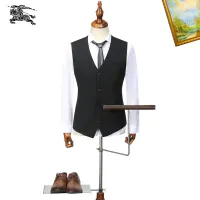 $92.00 USD Burberry Tracksuits Long Sleeved For Men #1395682