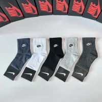 $29.00 USD Nike Socks #1396385