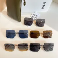 $64.00 USD LOEWE AAA Quality Sunglasses #1397040